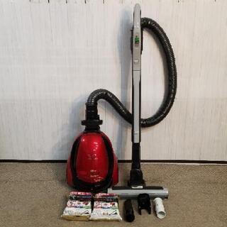 【美品】日立掃除機　かるパック CV-PD30
2017年製品　新品紙パック6個付き
