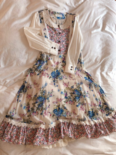 Favorite花柄カントリーコットンワンピース Rei 郡山富田のワンピースの中古 古着あげます 譲ります ジモティーで不用品の処分