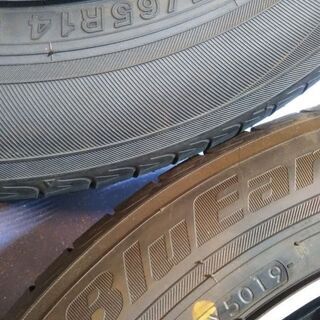 夏14インチ 美品 ブラック＆ポリッシュ色 フィット アクア ヴィッツ ポルテ フィールダー モビリオ エアウェイブ 185/65R14