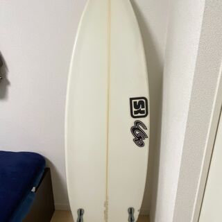 サーフボード 5’8 ft SK