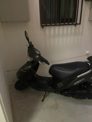 v１２５売ります。取り引き早い方優先です。