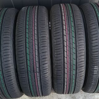 【納車前外し】シエンタ純正 タイヤホイール　ホイールキャップ　4本セット