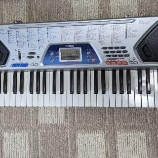 CASIO電子キーボード 電子ピアノ4000円！