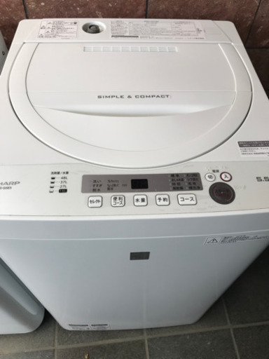 2018年　シャープ　洗濯機　5.5キロ　美品です！