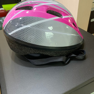 自転車用ヘルメットSサイズ