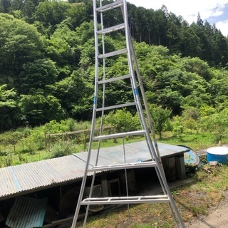 市内配送無料　オールアルミ　三脚　3300