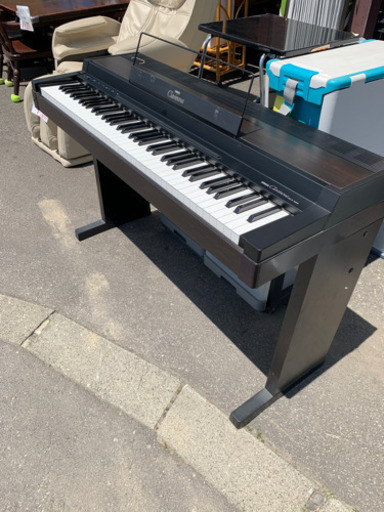 電子ピアノ　YAMAHA グラビノーバ