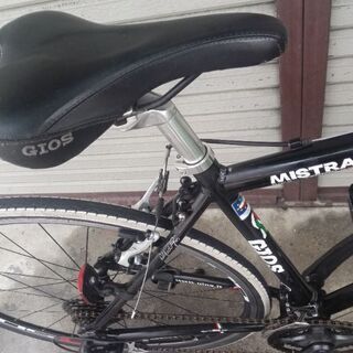 【美品】gios ジオス　ミストラル 24速　クロスバイク CT480mm 美品】gios ジオス ミストラル 24速 クロスバイク CT480mm