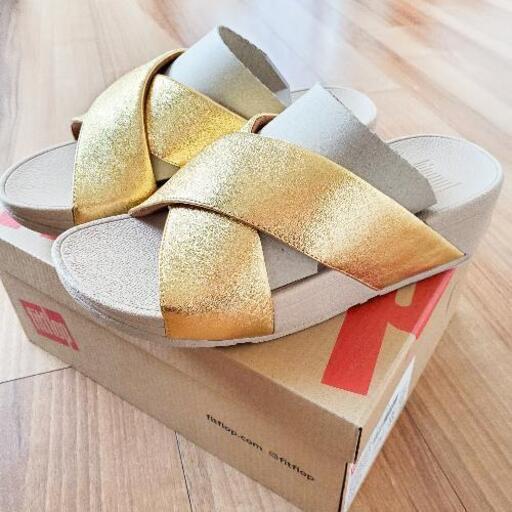 【未使用】fitflop サンダル ゴールド 22.5サイズ