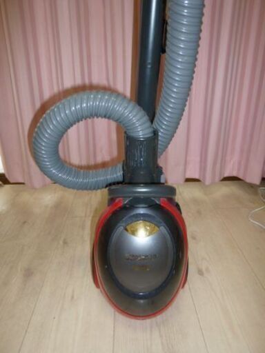 三菱掃除機　TC-EXB9P-R　サイクロン式　自走式パワーブラシを搭載
