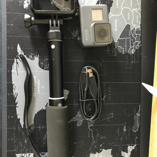 商品名「GoPro HERO 5 black」 Amazon | 【国内正規品】 GoPro ウェアラブルカメラ HERO5 Black CHDHX