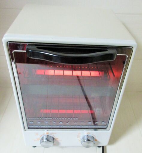 ☆小泉成器 コイズミ KOIZUMI KOS-1014 オーブントースター◆スリムな縦型＆ミラーガラス扉