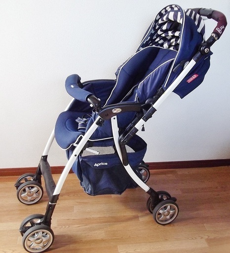 ☆ アプリカ ベビーカー ラクーナビッテ／ コランビッテ（抱っこひも