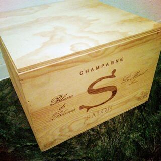 ⭐  高級シャンパンの木箱 ②  ⭐