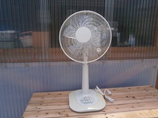 夏のセール大特価 自然の風をお届けします Airmate扇風機 中古 普通品 Benriya3 秋田の季節 空調家電 扇風機 の中古あげます 譲ります ジモティーで不用品の処分