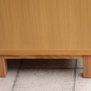 オーク材を使用した無印良品(MUJI)の木製6段ワイドチェストです オーク材を使用した無印良品(MUJI)の木製6段ワイドチェストです