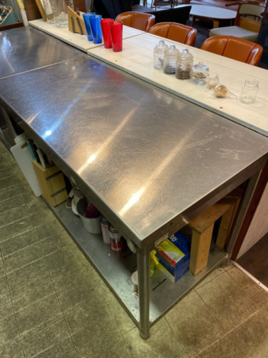 カフェ改装処分の店舗厨房ステンレス調理台(扉無し)
