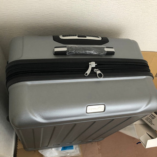 スーツケース　2500円　斬新 大型