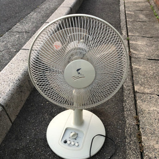 無料　扇風機、差し上げます