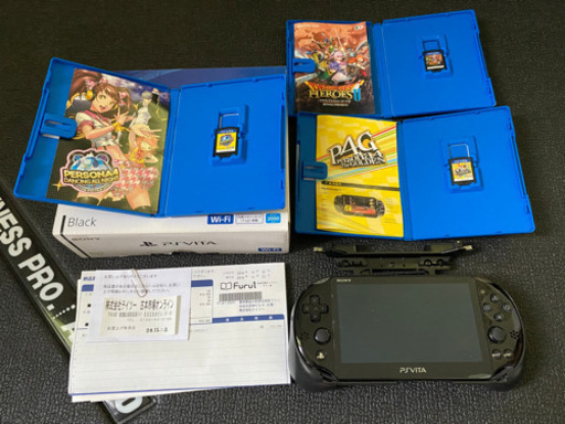 最終値下げ psvita ソフト3本セット ペルソナ4G ドラクエヒーローズ2 