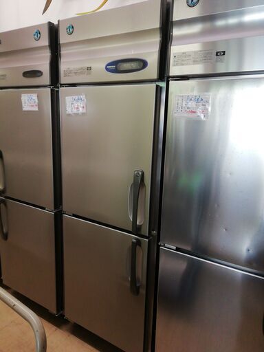冷凍冷蔵庫　業務用　中古　ホシザキ　630　100ｖ　２枚扉