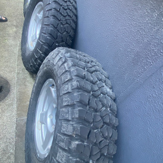 JEEP ジムニー 三菱ジープ ブラッドレーV 4本タイヤホイールセット
