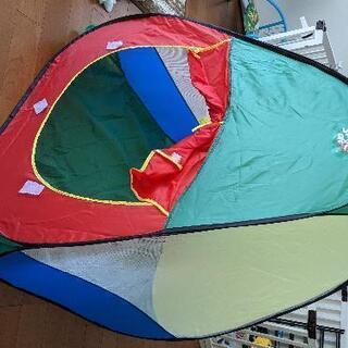 【ネット決済・配送可】子供用テント、カラーボールのセット