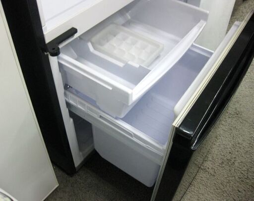 札幌 137L 2014年製 2ドア 冷蔵庫 シャープ SJ-D14A 黒 ブラック 100L
