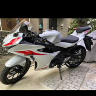 gsx-r125 ブリリアントホワイト