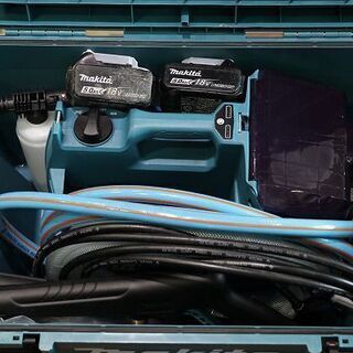 【苫小牧バナナ】良品 makita/マキタ MHW080D 充電式高圧洗浄機 36V 18Vバッテリー2個付き 動作品♪