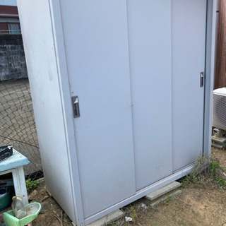 ☆ ヨド物置 エスモ 1607 3枚扉 幅165cm 中古品 解体済み ☆