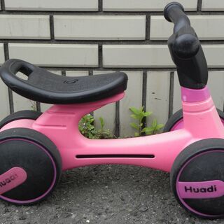 【こども用　4輪】Huadi 四輪バランストレーニングバイク　ピンク
