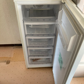 【ネット決済】決まりました 冷凍庫 三菱 2008年製 