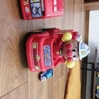アンパンマンの消防車　他　おもちゃ