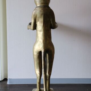 バリ島雑貨 真鍮のオブジェ 皿を持ったねこ