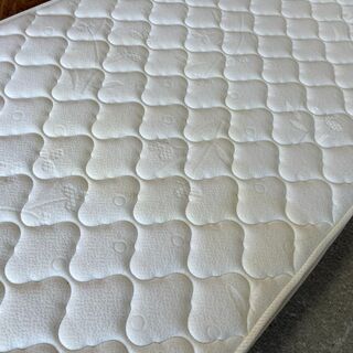 K0605 シングルベッド 大塚家具 ふかふかです。