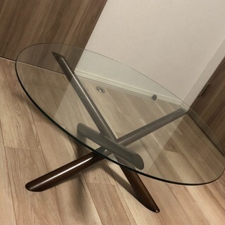 円形ガラステーブル　