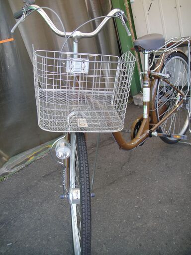 26インチ自転車ONECARAT切り替えなしLEDオートライト　ママチャリ　シティサイクル