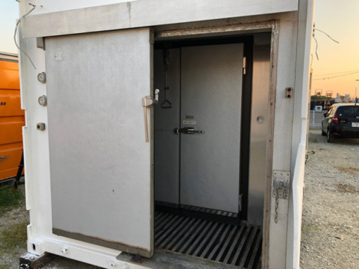 12フィート保冷コンテナ