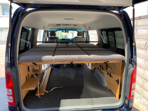 ローン可 値下げハイエースワイドミドルルーフ2 7s Gl リンエイ製2段ベッド付8ナンバー しん 八軒のハイエースの中古車 ジモティー