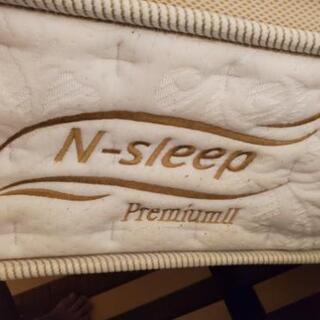 【引取り限定】京都市 ニトリ ダブルベッド フレーム付き