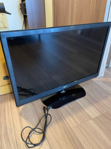 LG 32インチ液晶テレビ 2013年製