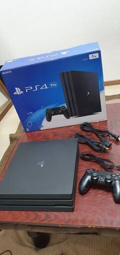 PS4 pro 1TB ゲーム2つ付き※値下げ