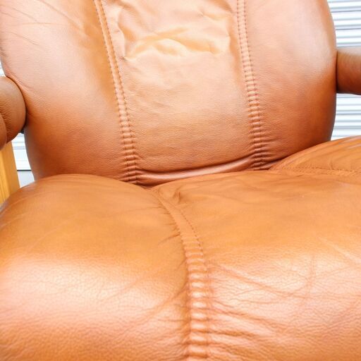 T157) EKORNES エコーネス コンサル Mサイズ 本革 ストレスレスチェア オットマン付き リクライニングチェア 椅子 家具