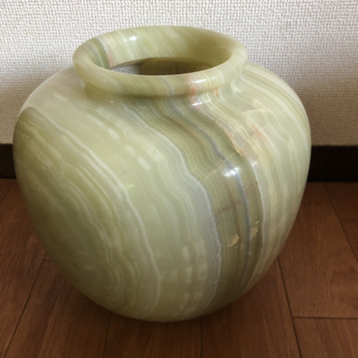 大理石　壺　花瓶　置物