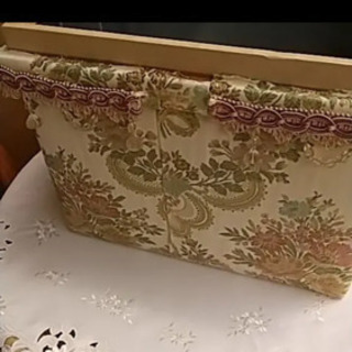 ロココ調お茶箱未使用　10kg