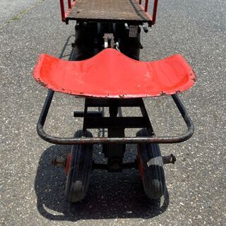 関東農機　ヘルパー号　KS-3　集獲車　収穫車　管理作業者