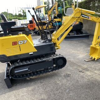 ヤンマー　B07　1トンクラス　全塗装済　アワーメーター1067ｈ　マイクロミニ油圧ショベル　ユンボ　バックホー　茨城県　T12