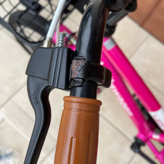 ☆美品☆フォルクスワーゲン (ピンク) 未使用の補助輪あり 16インチ