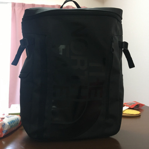新品　ノースフェイス　リュック